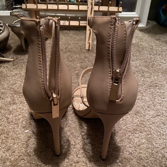 Sexy Tan Heels With Strap Design - Picture 4 of 4